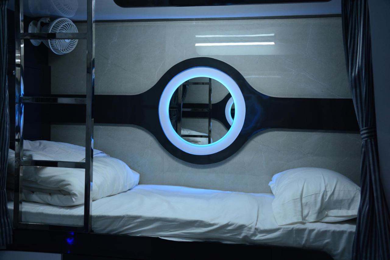 Ocean Dormitory 뭄바이 외부 사진