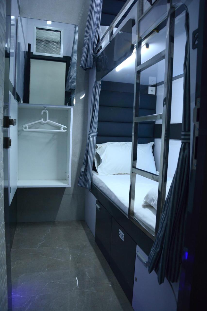 Ocean Dormitory 뭄바이 외부 사진