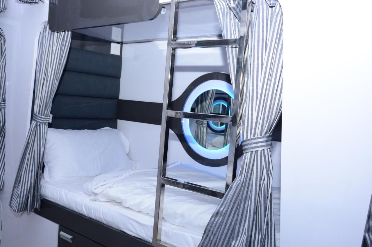 Ocean Dormitory 뭄바이 외부 사진
