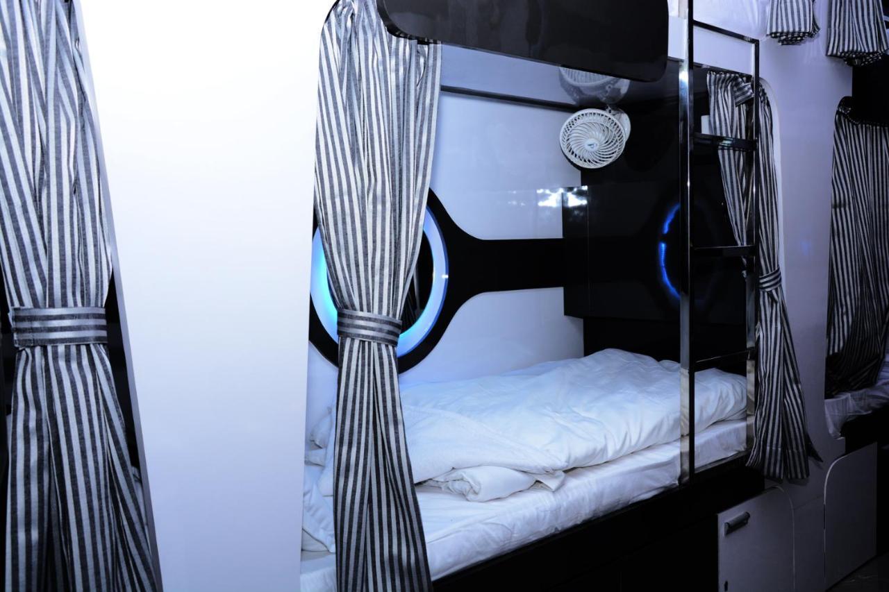 Ocean Dormitory 뭄바이 외부 사진