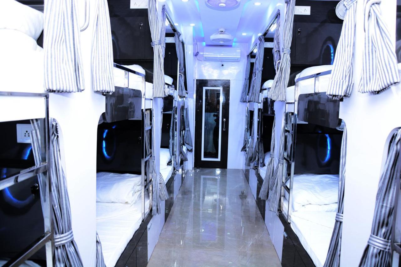 Ocean Dormitory 뭄바이 외부 사진