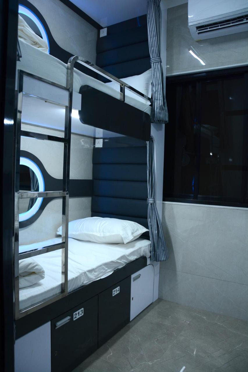 Ocean Dormitory 뭄바이 외부 사진
