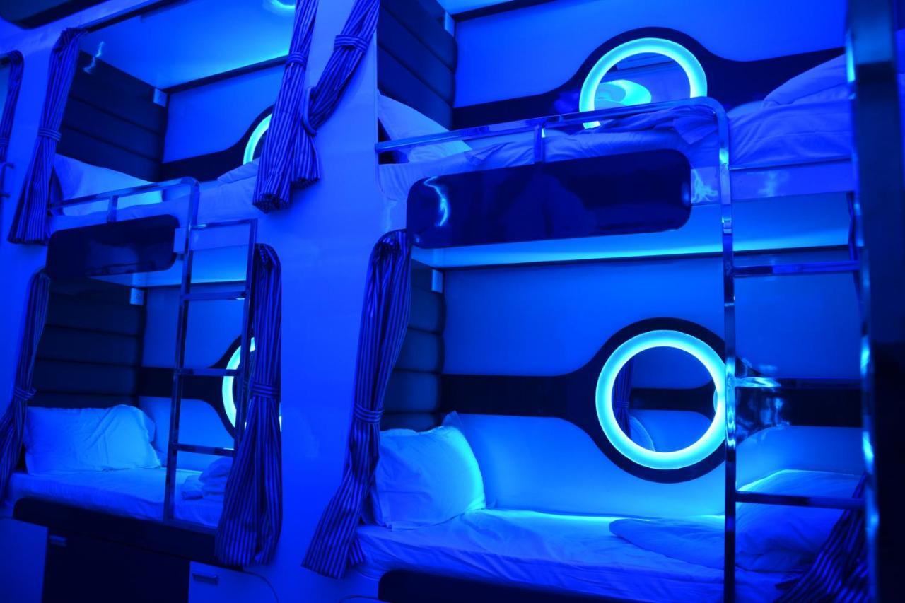 Ocean Dormitory 뭄바이 외부 사진