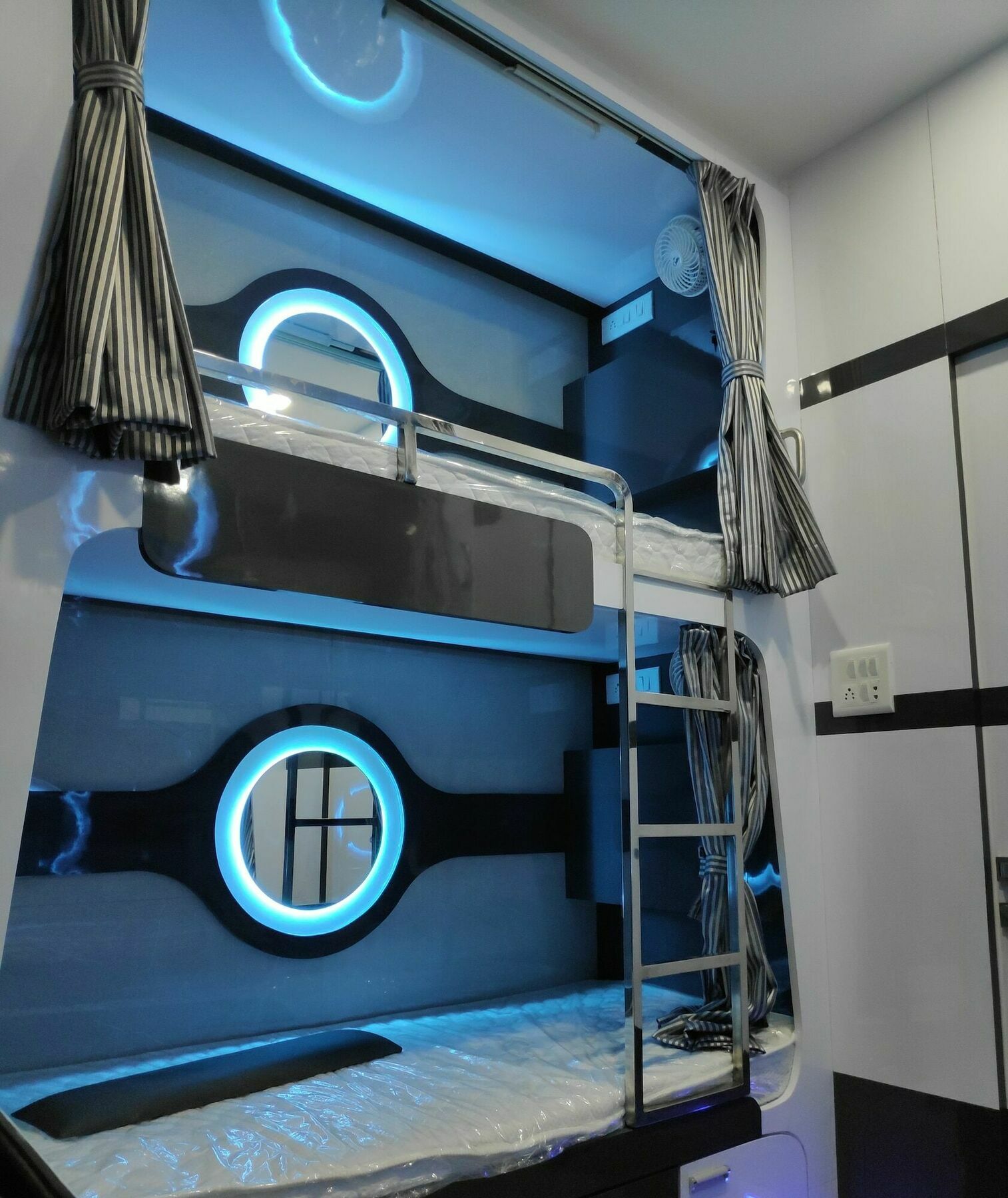 Ocean Dormitory 뭄바이 외부 사진